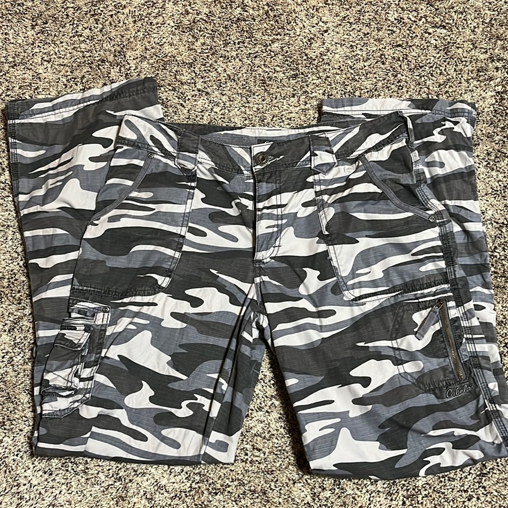 Women’s Cargo pants